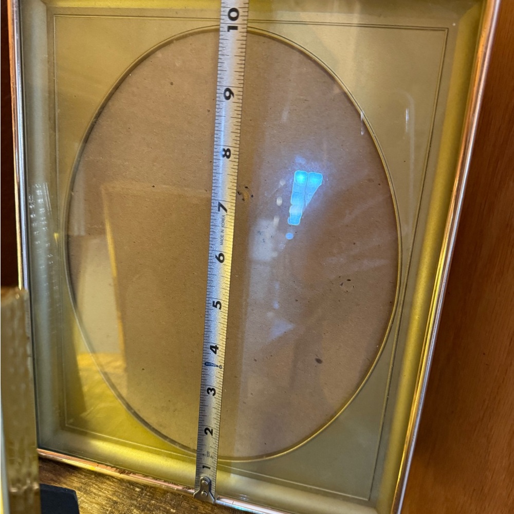 3-Vintage Gold Metal Photo Picture Frames Rectangular and Oval Freestanding - Picture 3 of 9